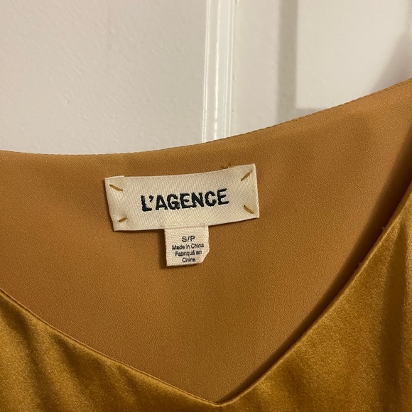 L'AGENCE Jane Silk Camisole (gold) - Picture 3 of 4